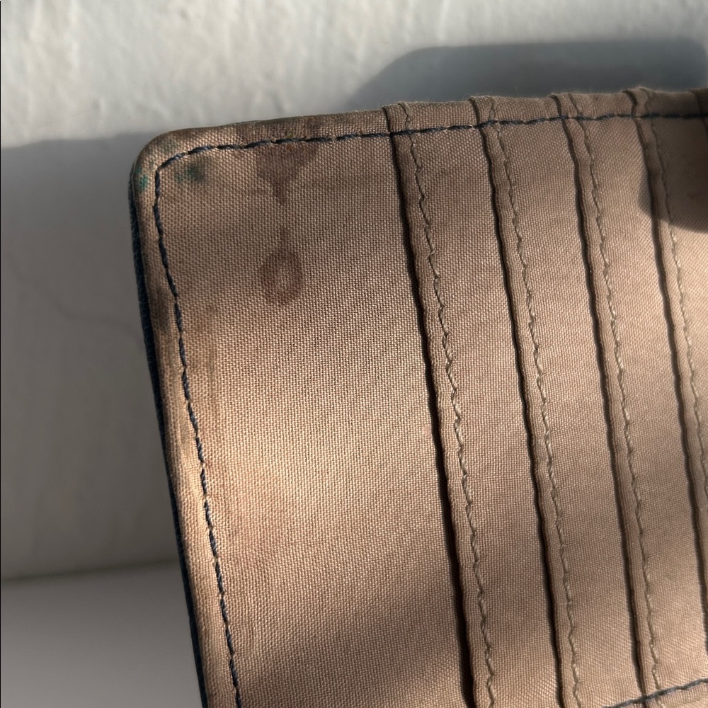 Relic Teal trifold Leather Clutch - Picture 3 of 4